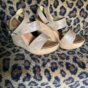 Born Amore Cork wedge sandal